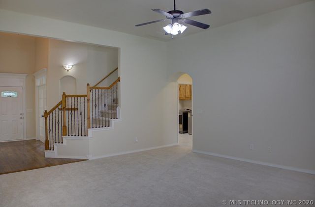 9277 E 119th Place S, Bixby, OK 74008