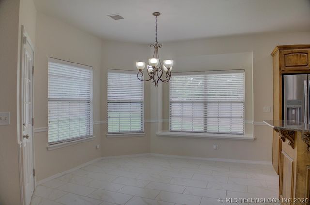 9277 E 119th Place S, Bixby, OK 74008