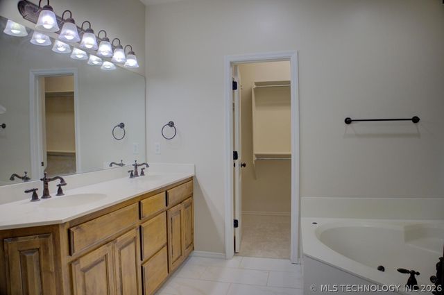 9277 E 119th Place S, Bixby, OK 74008