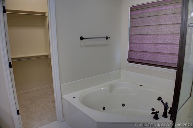 9277 E 119th Place S, Bixby, OK 74008