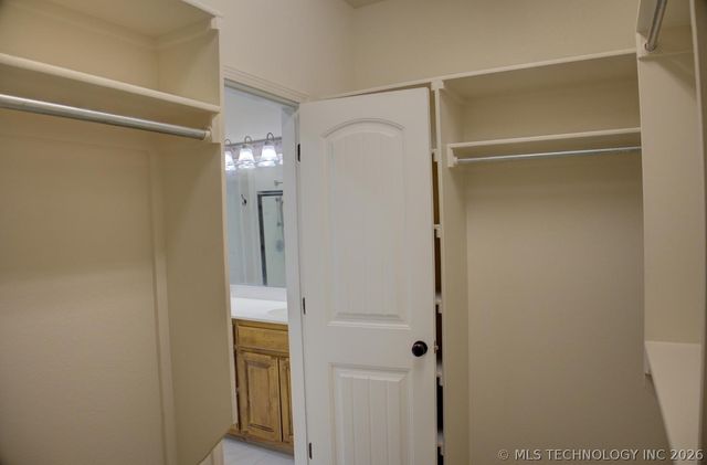 9277 E 119th Place S, Bixby, OK 74008