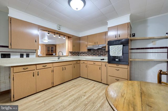 7 PINE ST, Dillsburg, PA 17019