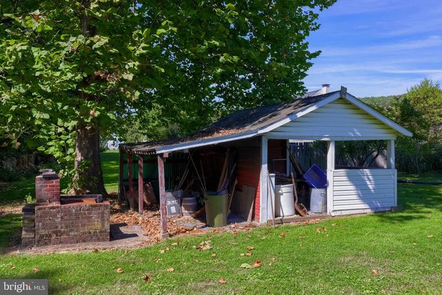 7 PINE ST, Dillsburg, PA 17019