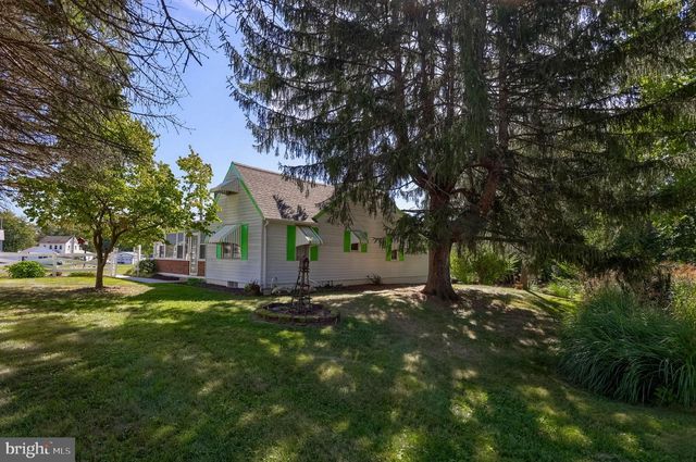 7 PINE ST, Dillsburg, PA 17019