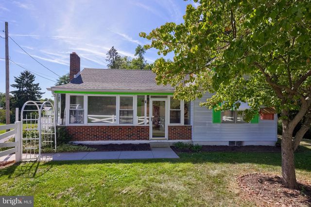 7 PINE ST, Dillsburg, PA 17019