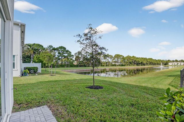 4645 Meyerson Place, Lake Worth, FL 33463