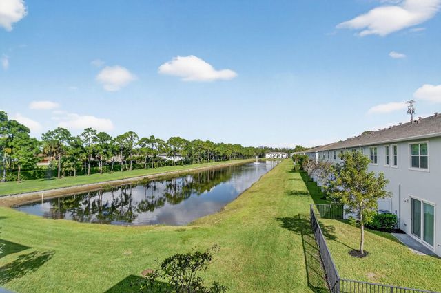 4645 Meyerson Place, Lake Worth, FL 33463