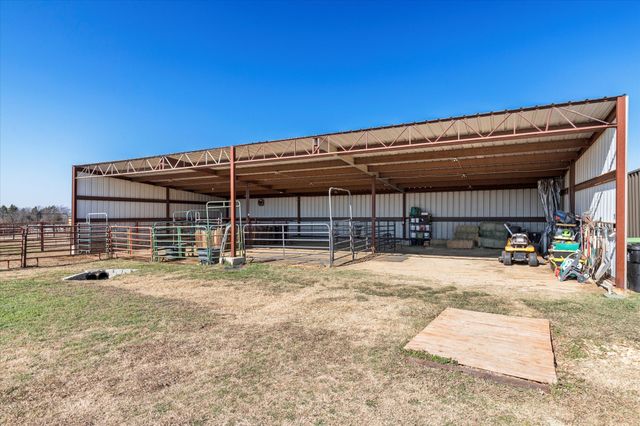 11975 Massey Road, Pilot Point, TX 76258