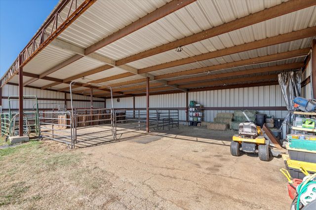 11975 Massey Road, Pilot Point, TX 76258