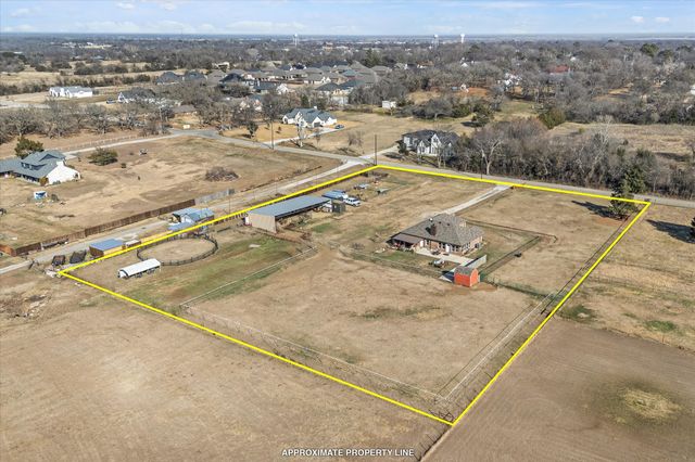 11975 Massey Road, Pilot Point, TX 76258