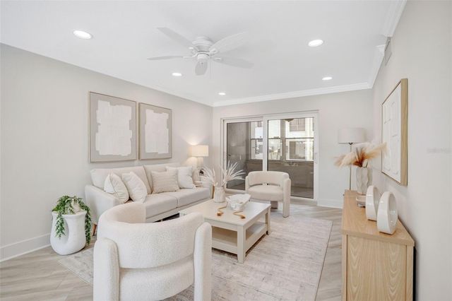 1 WINDRUSH BOULEVARD 37, Indian Rocks Beach, FL 33785