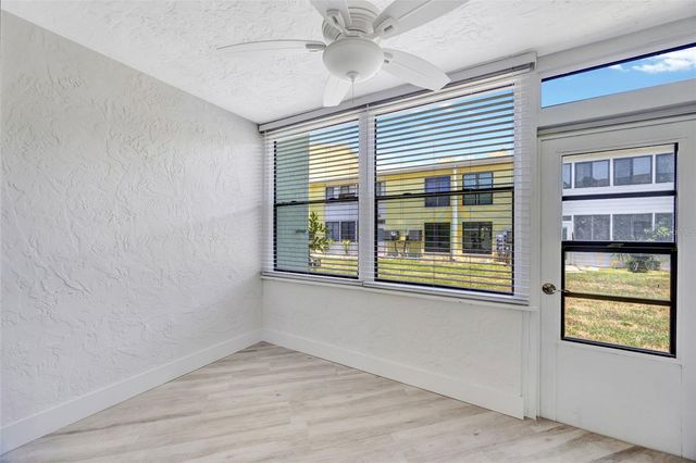 1 WINDRUSH BOULEVARD 37, Indian Rocks Beach, FL 33785