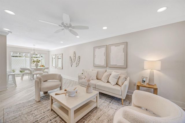 1 WINDRUSH BOULEVARD 37, Indian Rocks Beach, FL 33785