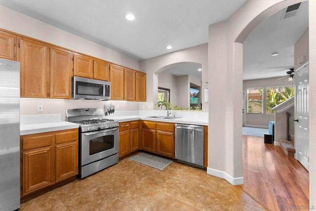 625 Sumner Way 4, Oceanside, CA 92058