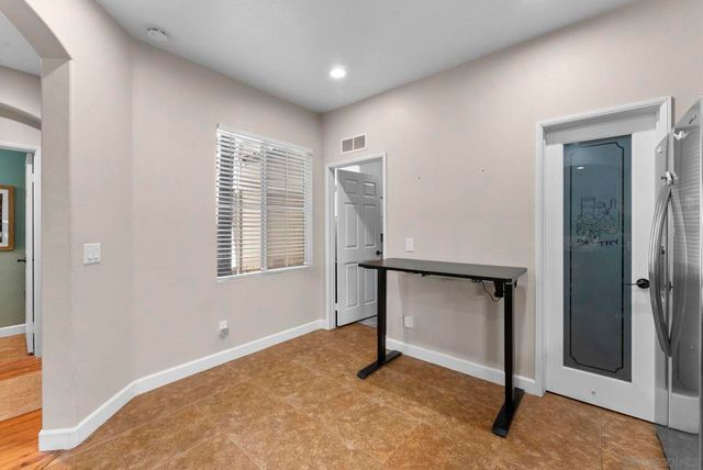 625 Sumner Way 4, Oceanside, CA 92058