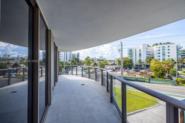 1135 103rd 307, Bay Harbor Islands, FL 33154