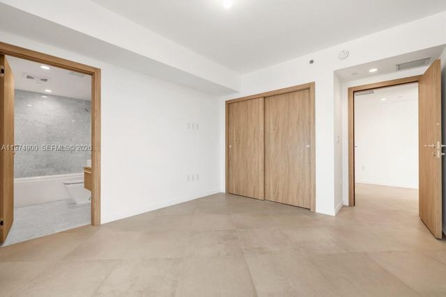 1135 103rd 307, Bay Harbor Islands, FL 33154