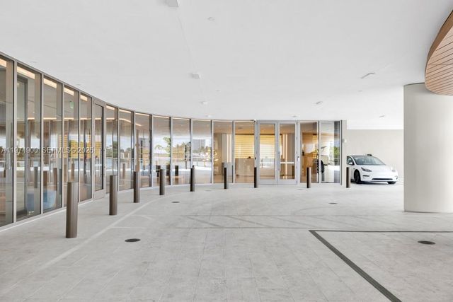 1135 103rd 307, Bay Harbor Islands, FL 33154