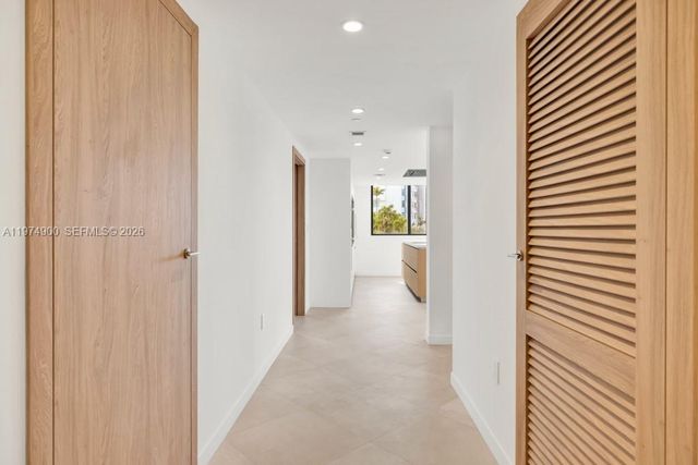 1135 103rd 307, Bay Harbor Islands, FL 33154