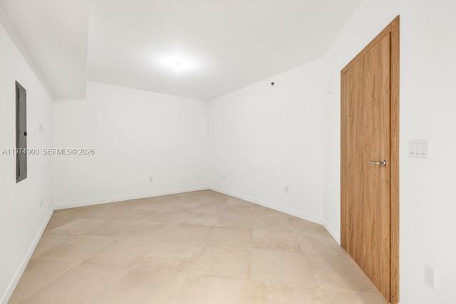 1135 103rd 307, Bay Harbor Islands, FL 33154