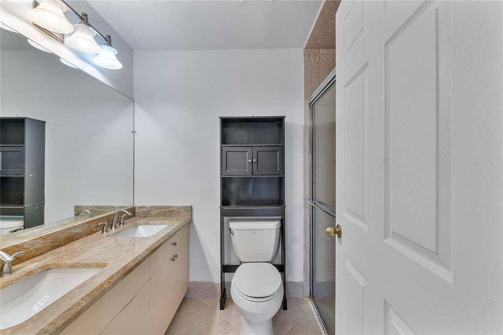 Image 19 of property listing at 7342 NW 62nd Ter, Parkland, FL 33067