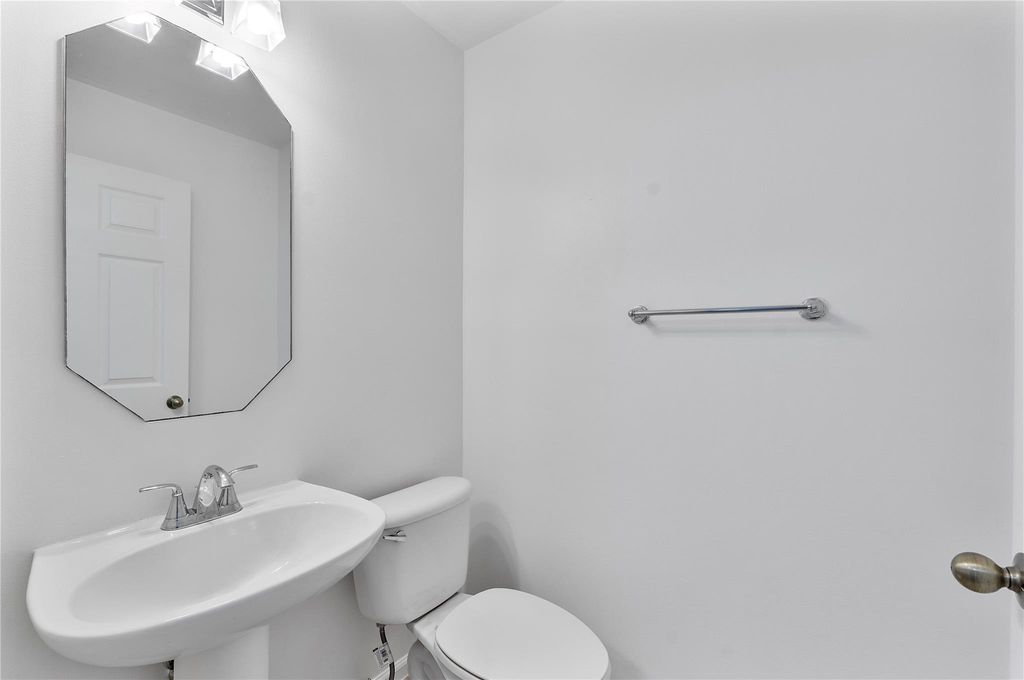 Image 25 of property listing at 7342 NW 62nd Ter, Parkland, FL 33067