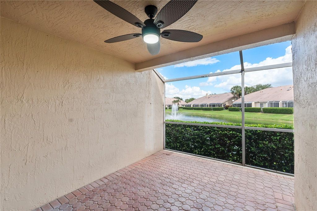 Image 32 of property listing at 7342 NW 62nd Ter, Parkland, FL 33067