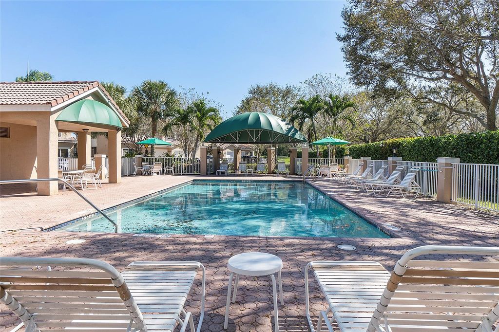 Image 42 of property listing at 7342 NW 62nd Ter, Parkland, FL 33067