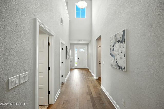 24 TRADEMAN Lane, St. Johns, FL 32259