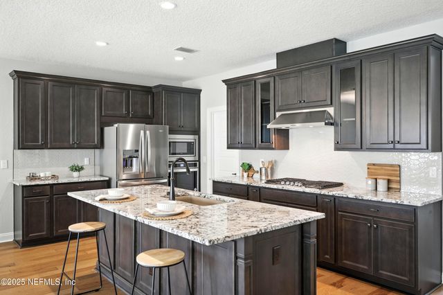 24 TRADEMAN Lane, St. Johns, FL 32259