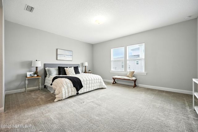 24 TRADEMAN Lane, St. Johns, FL 32259