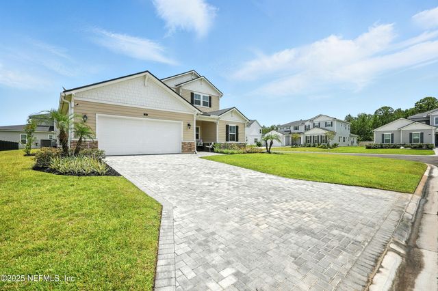 24 TRADEMAN Lane, St. Johns, FL 32259