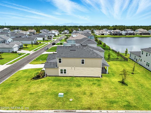 24 TRADEMAN Lane, St. Johns, FL 32259