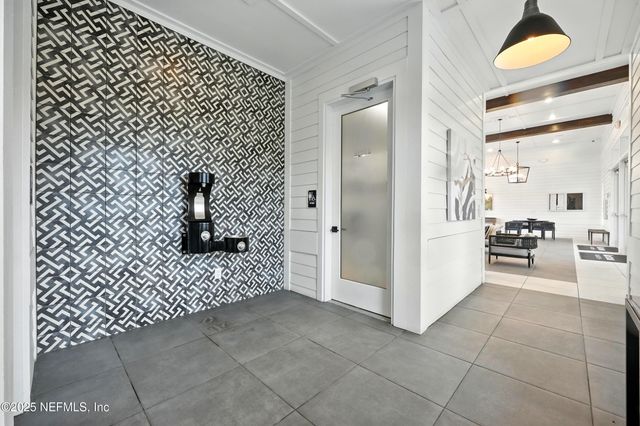 24 TRADEMAN Lane, St. Johns, FL 32259