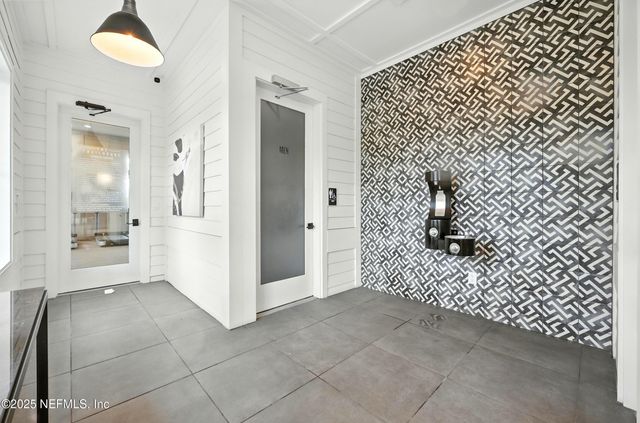 24 TRADEMAN Lane, St. Johns, FL 32259