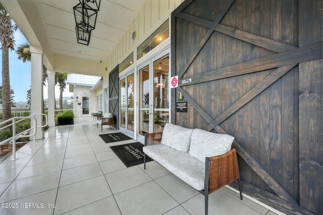 24 TRADEMAN Lane, St. Johns, FL 32259