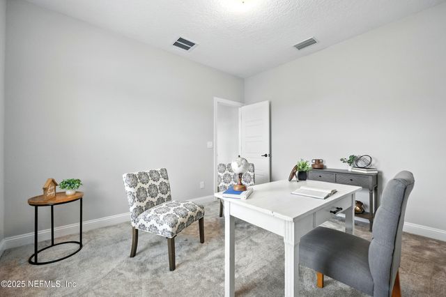 24 TRADEMAN Lane, St. Johns, FL 32259