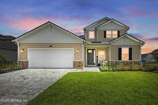 24 TRADEMAN Lane, St. Johns, FL 32259