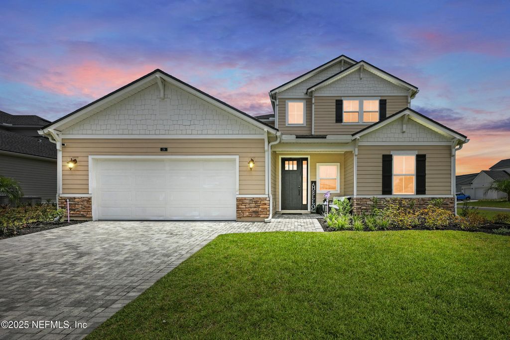 24 TRADEMAN Lane, St. Johns, FL 32259