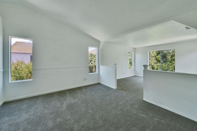 3013 Babson Dr, Elk Grove, CA 95758