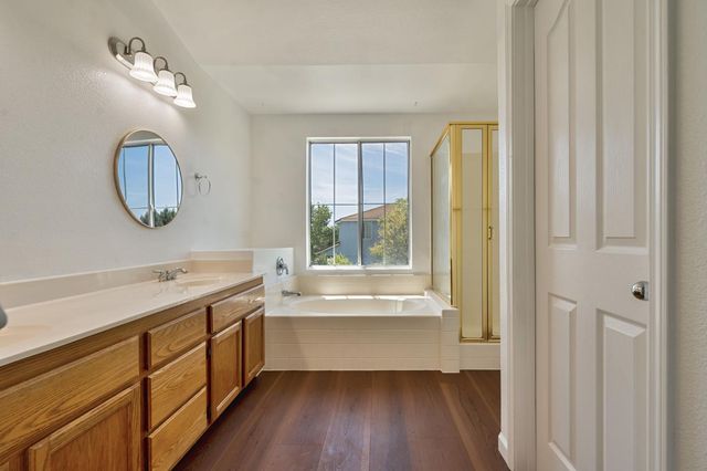 3013 Babson Dr, Elk Grove, CA 95758