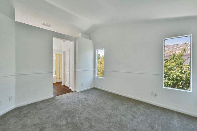 3013 Babson Dr, Elk Grove, CA 95758