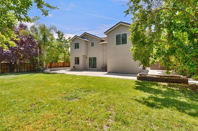 3013 Babson Dr, Elk Grove, CA 95758