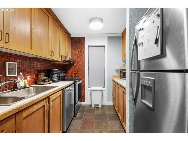 26213 E WELCHES Rd 17, Welches, OR 97067