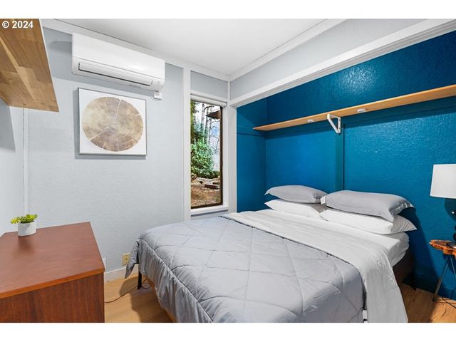 26213 E WELCHES Rd 17, Welches, OR 97067