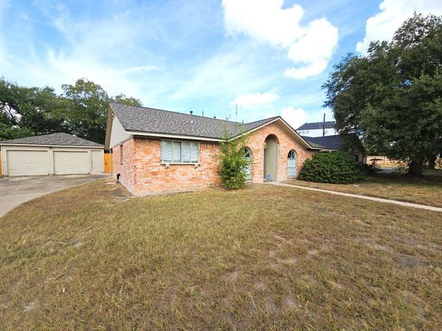 3810 R V Mayfield Drive, Houston, TX 77088