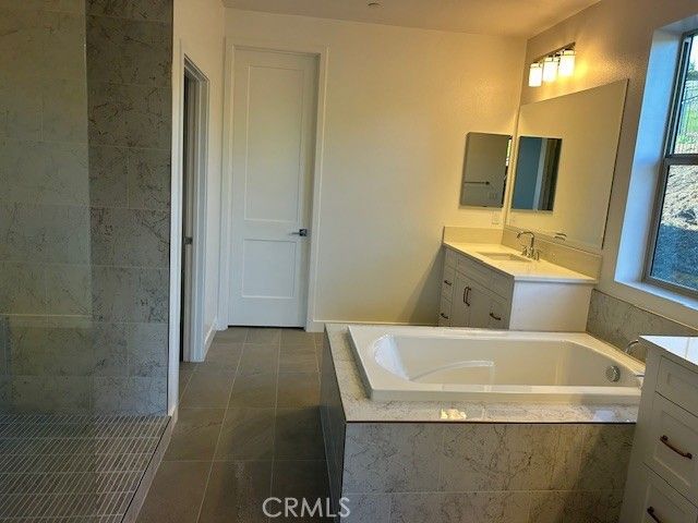 1361 N Amanda Glen, Escondido, CA 92029