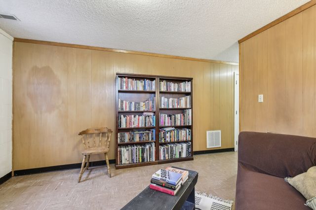 144 Airport Rd, Clarksville, TN 37042