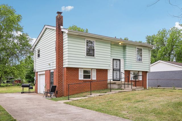 144 Airport Rd, Clarksville, TN 37042