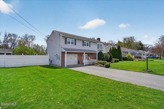 2158 Robinwood Avenue, Rotterdam, NY 12306